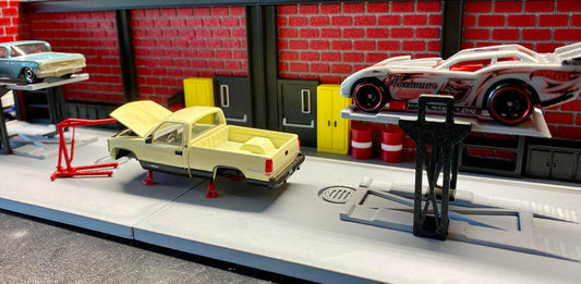1/64 Scale 3D Printed Garage and Repair Shop Diorama: Hot Wheels, Matchbox Display. With Car Lift, Shelves, Jack Stands, Etc - ZS3DPrintZ