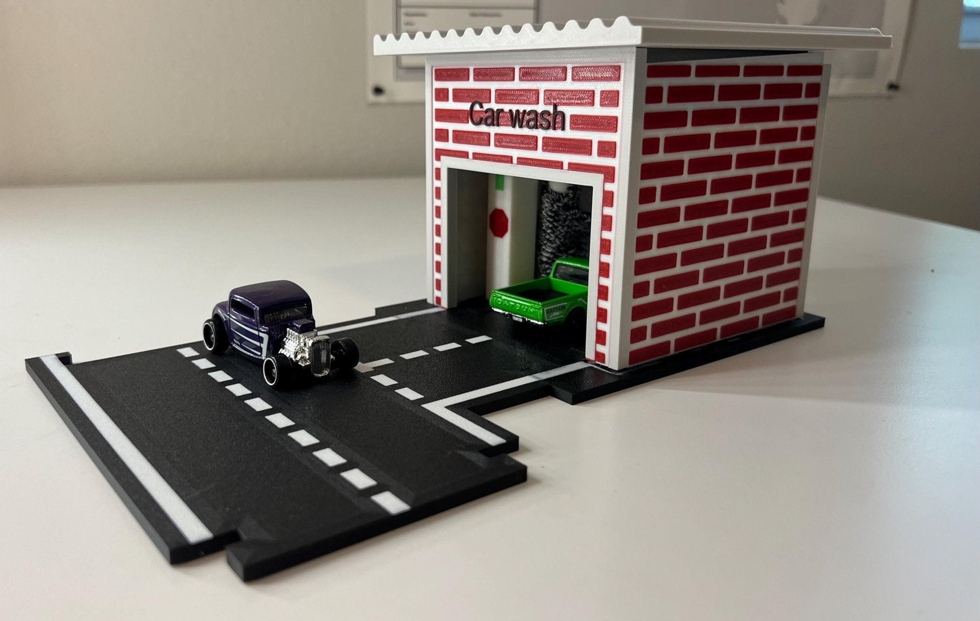 1/64 Scale Car Wash Diorama: 3D Printed Diecast Display - ZS3DPrintZ