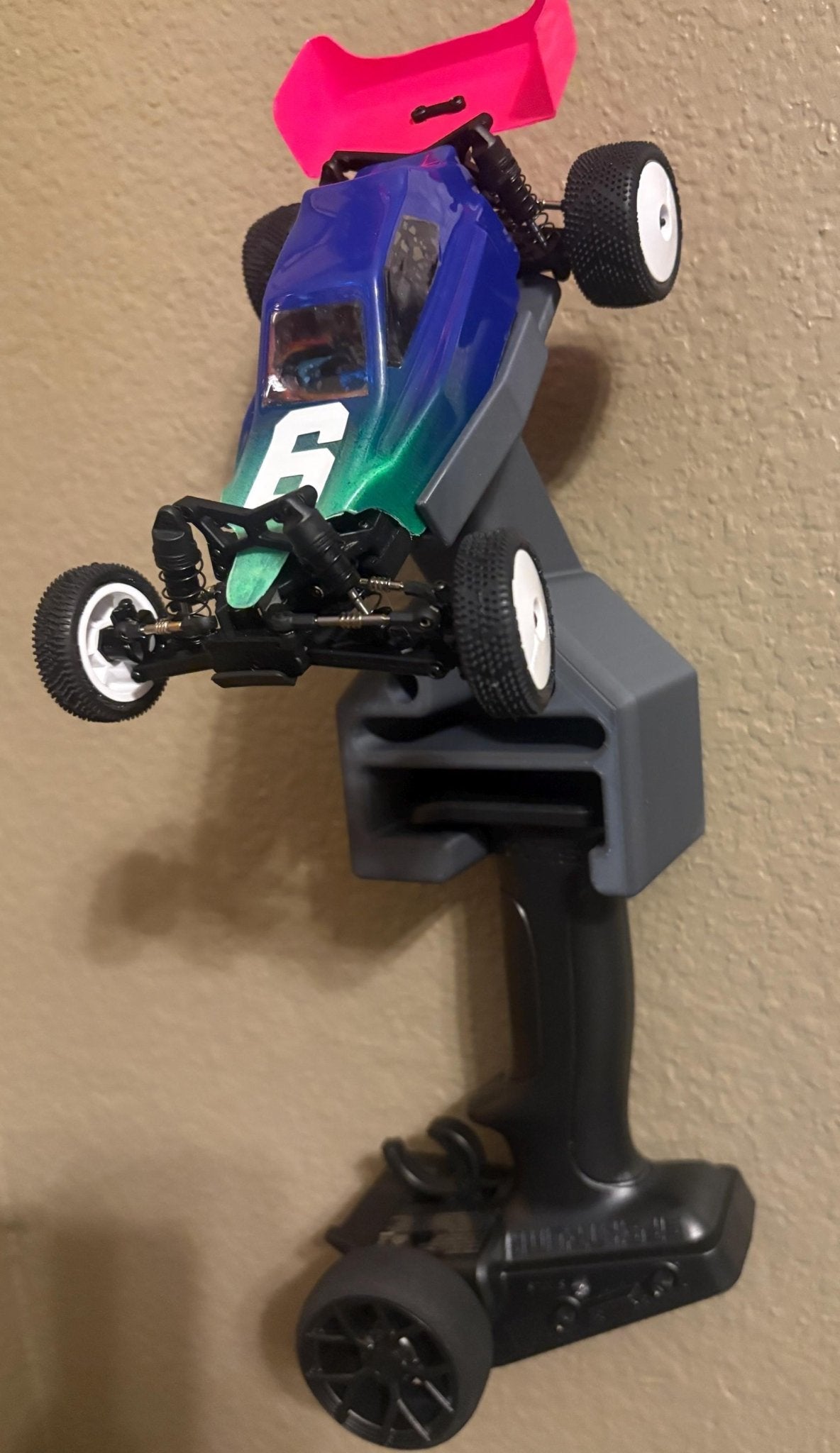 Losi Micro B Wall Mount: 3D Printed RC Buggy & Transmitter Hanger - ZS3DPrintZ