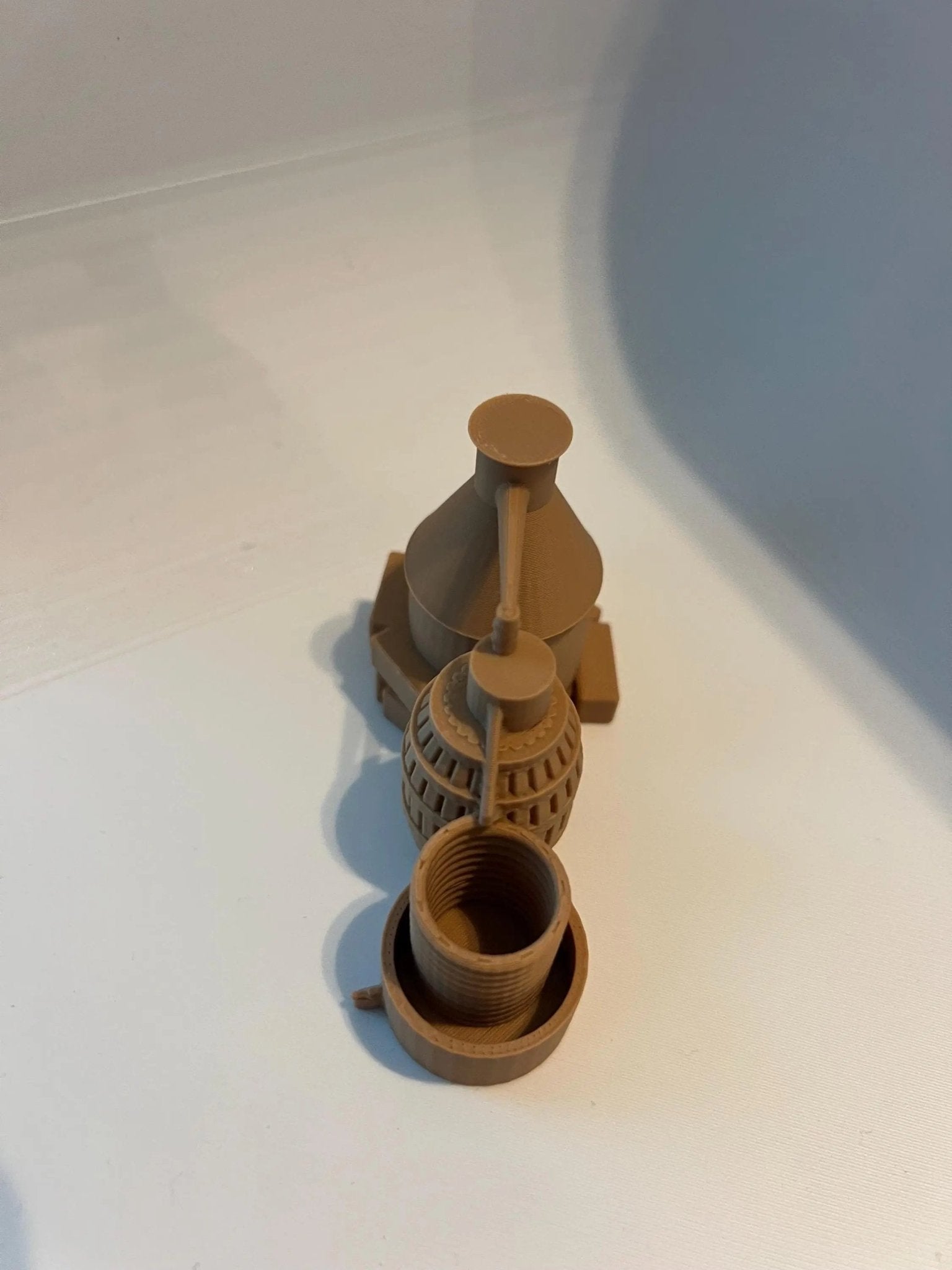 1/24 Scale Moonshine Still: 3D Printed Diorama Accessory with Jugs - ZS3DPrintZ