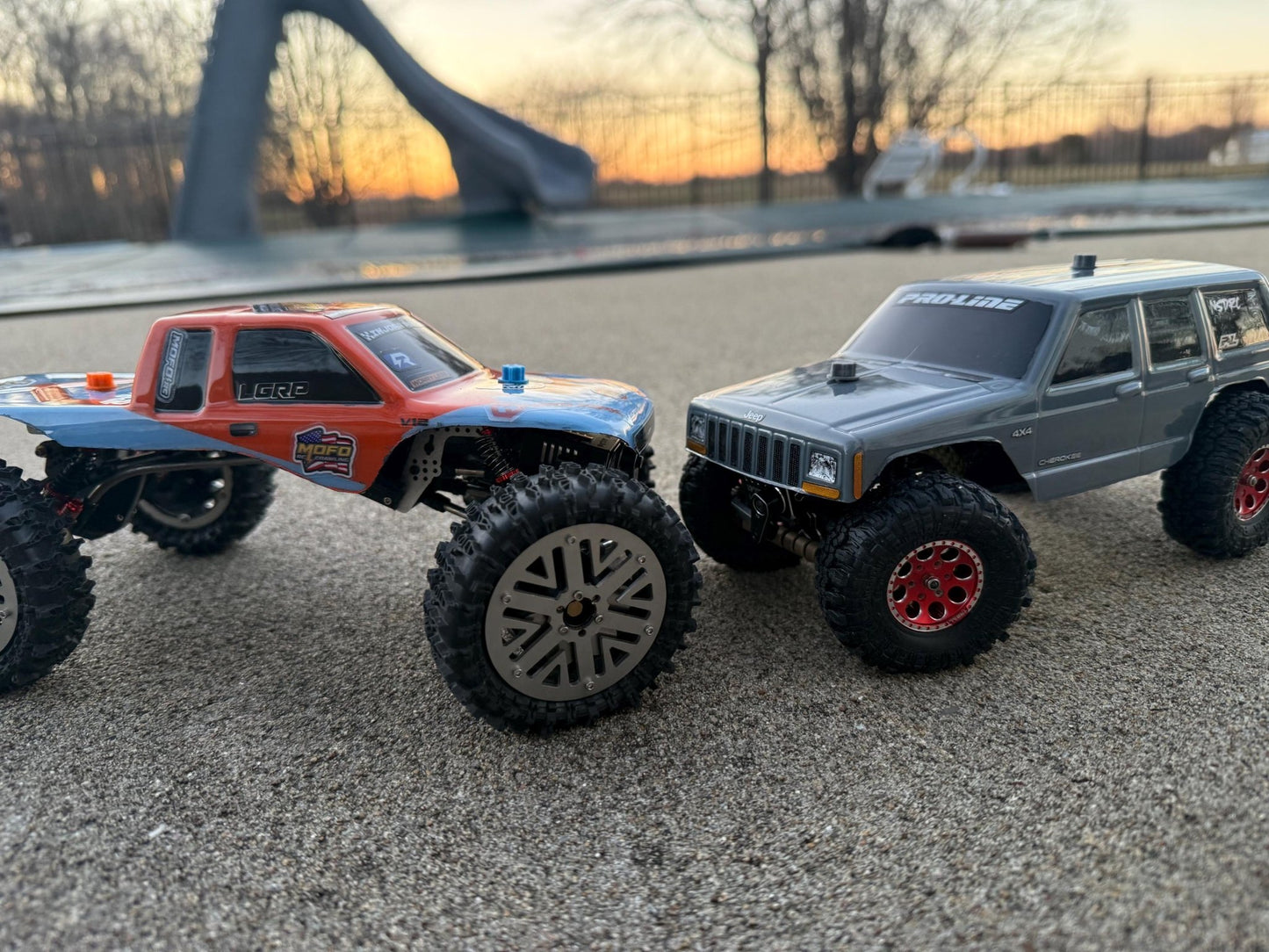 SCX24 1/24 Scale RC Body Mount Thumbscrews: No more Body Clips!! 3D Printed(12 Pack, USA Made) - ZS3DPrintZ
