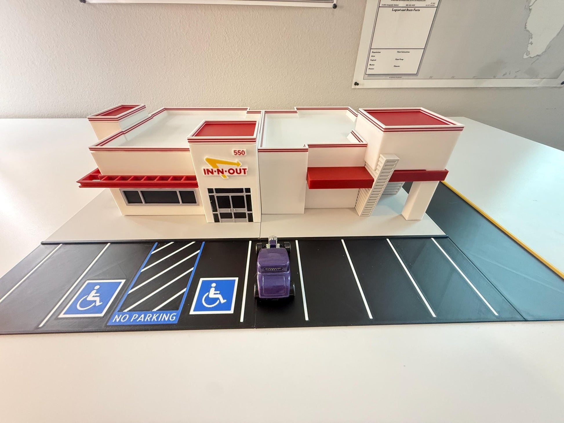 Large 1/64 Scale "In N Out Burger" Diorama: 3D Printed Display, NO Assembly required!!! - ZS3DPrintZ