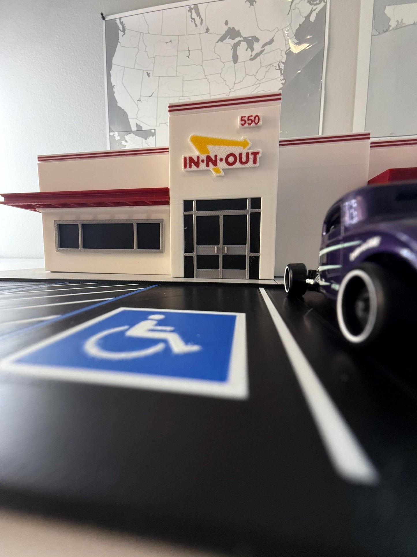 Large 1/64 Scale "In N Out Burger" Diorama: 3D Printed Display, NO Assembly required!!! - ZS3DPrintZ